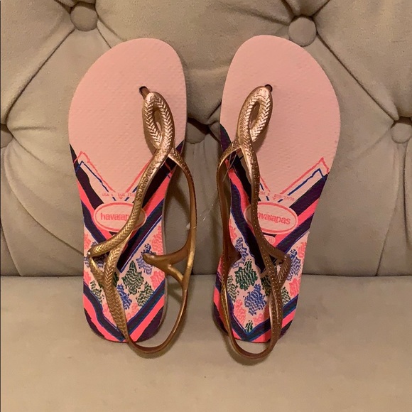Havaianas Shoes - Havianas Luna Print Sandal Rose Gold